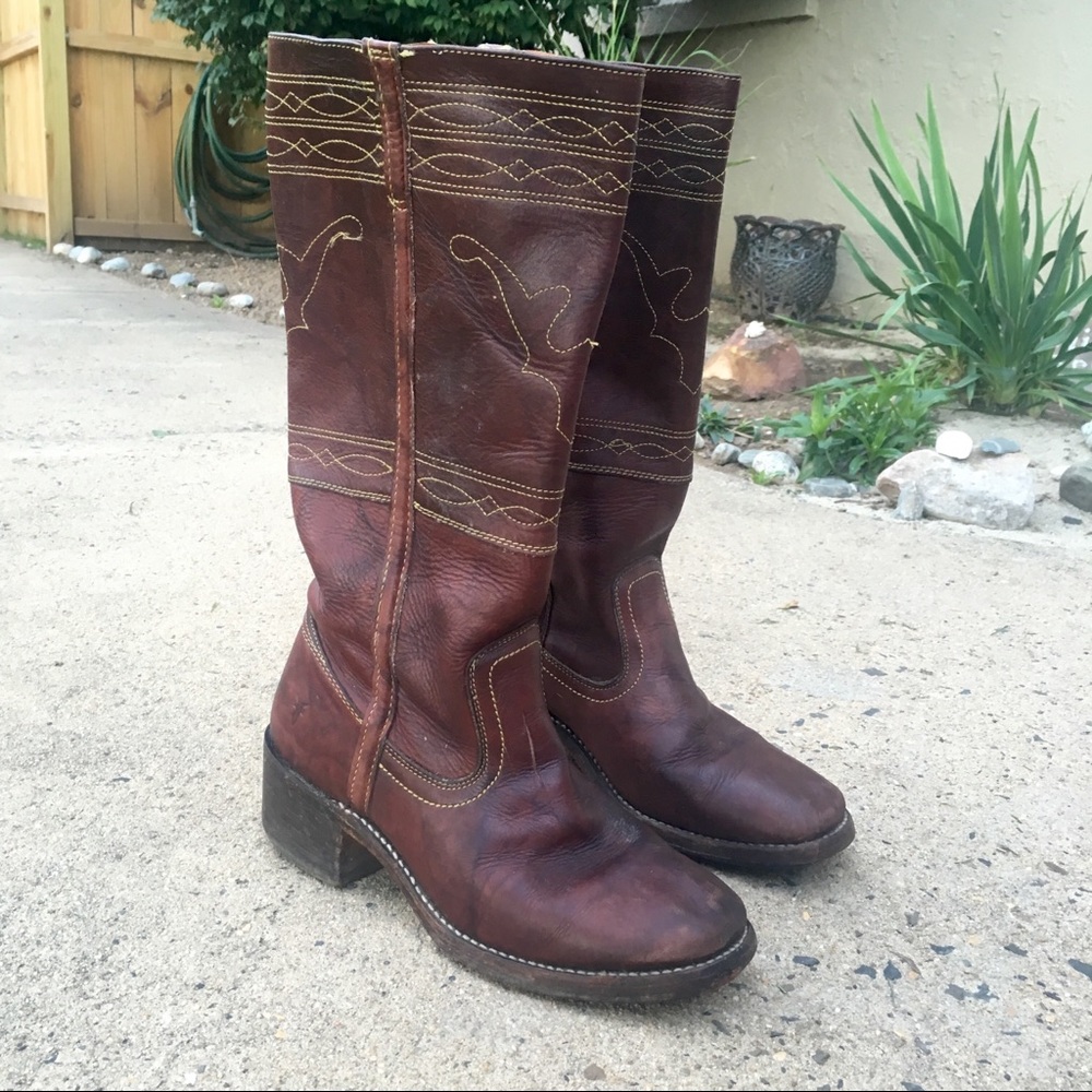 Mahogany Western style pull-on Frye boots